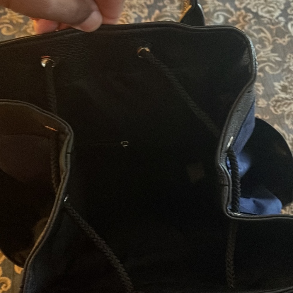 Backpack - Picture 6 of 6
